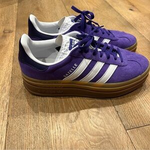 adidas Women’s Gazelle Purple Sneakers Size 8
